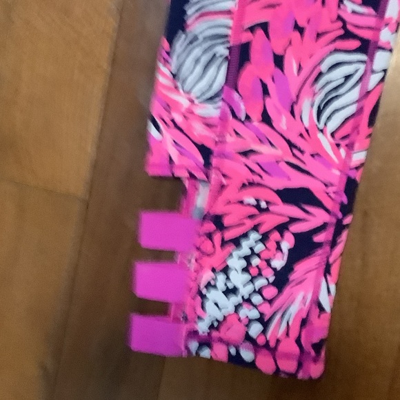 Lilly Pulitzer Pink and Black Patterned Leggings - Picture 6 of 10